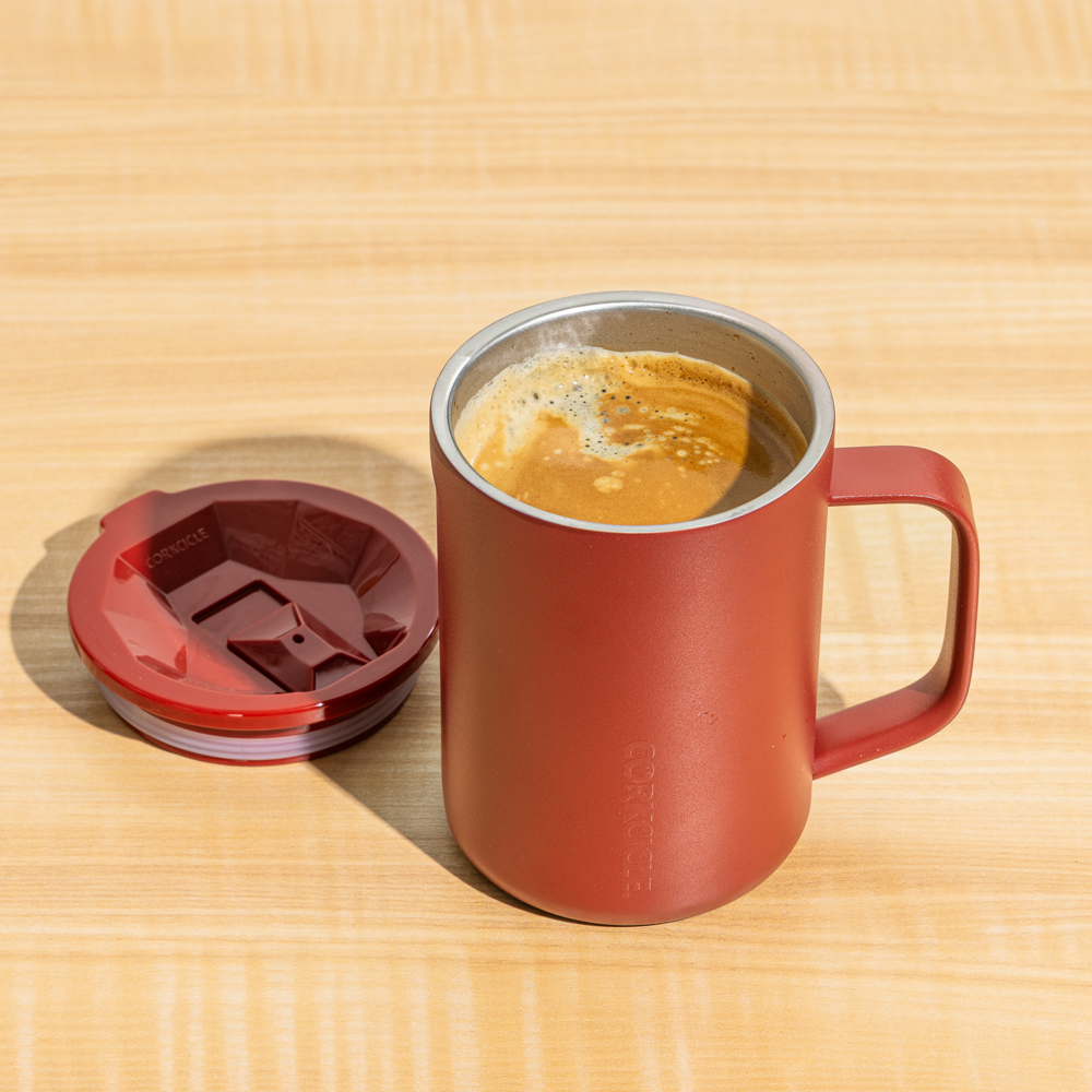 classic-coffee-mug-u5 0e6c7c119b59--2516RB-lifestyle.png