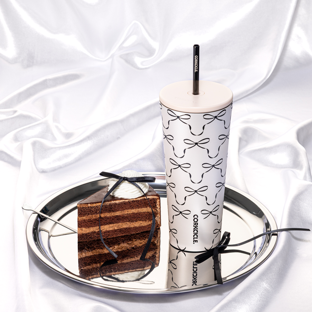 cold-cup-a8 2a98a7269432--2224PBBC-lifestyle.png