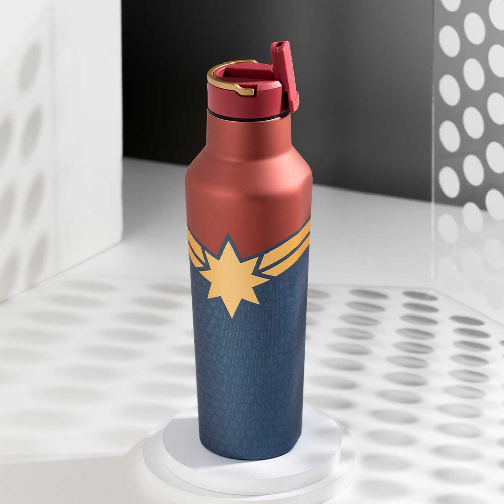 sale-marvel-sport-canteen-i5 c5b45acd9813--captain-marvel-sport-canteen-lifestyle-1.jpg